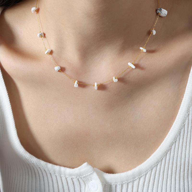 Collana clavicola in Acciaio Titanio Oro 18K Turchese - Gioiello di Lusso Francese Versatile per Donne