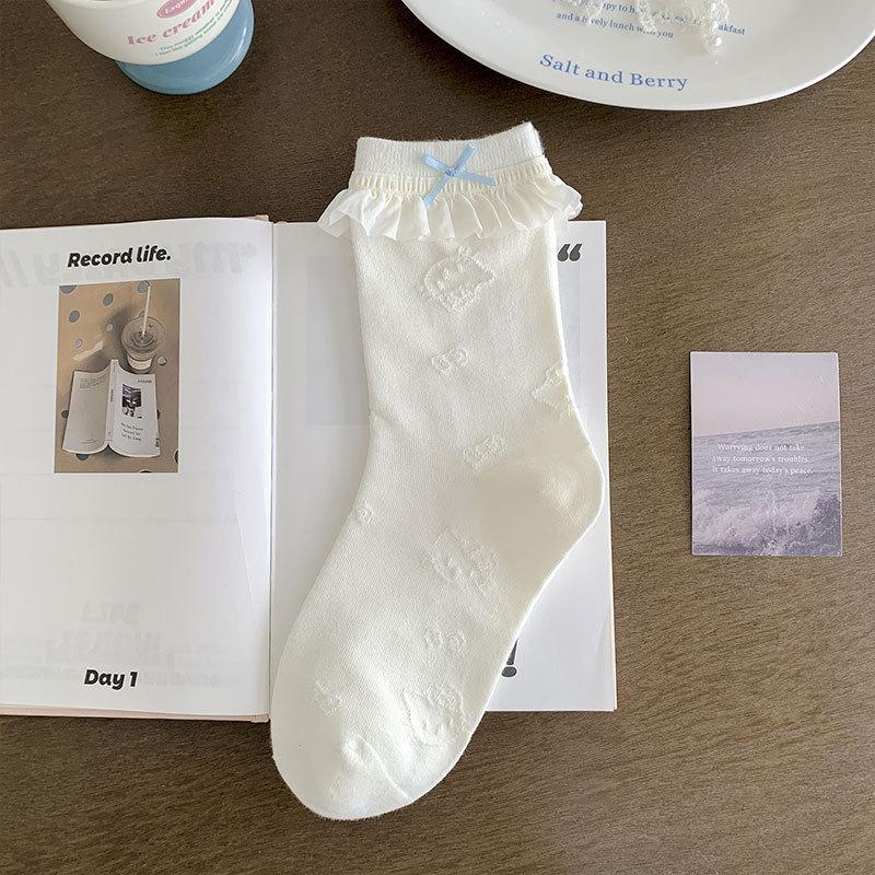 Ladies Spring and Autumn Sweet Bow Lace Matching Color Medium Cylinder Stack Socks