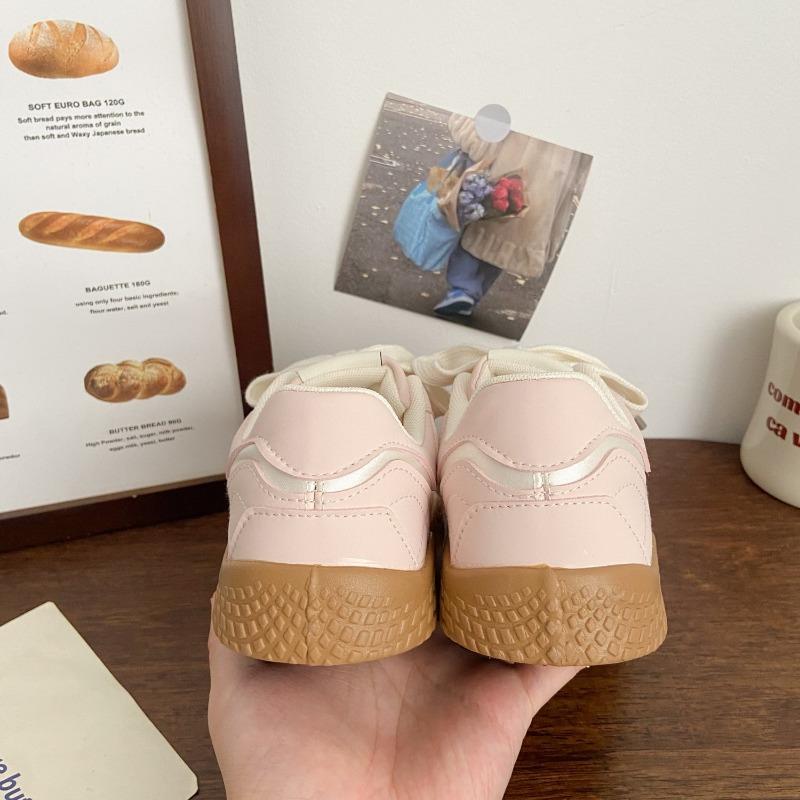 Women's niche design thick baseplate shoes women's new summer breathable little white shoes versatile shoes