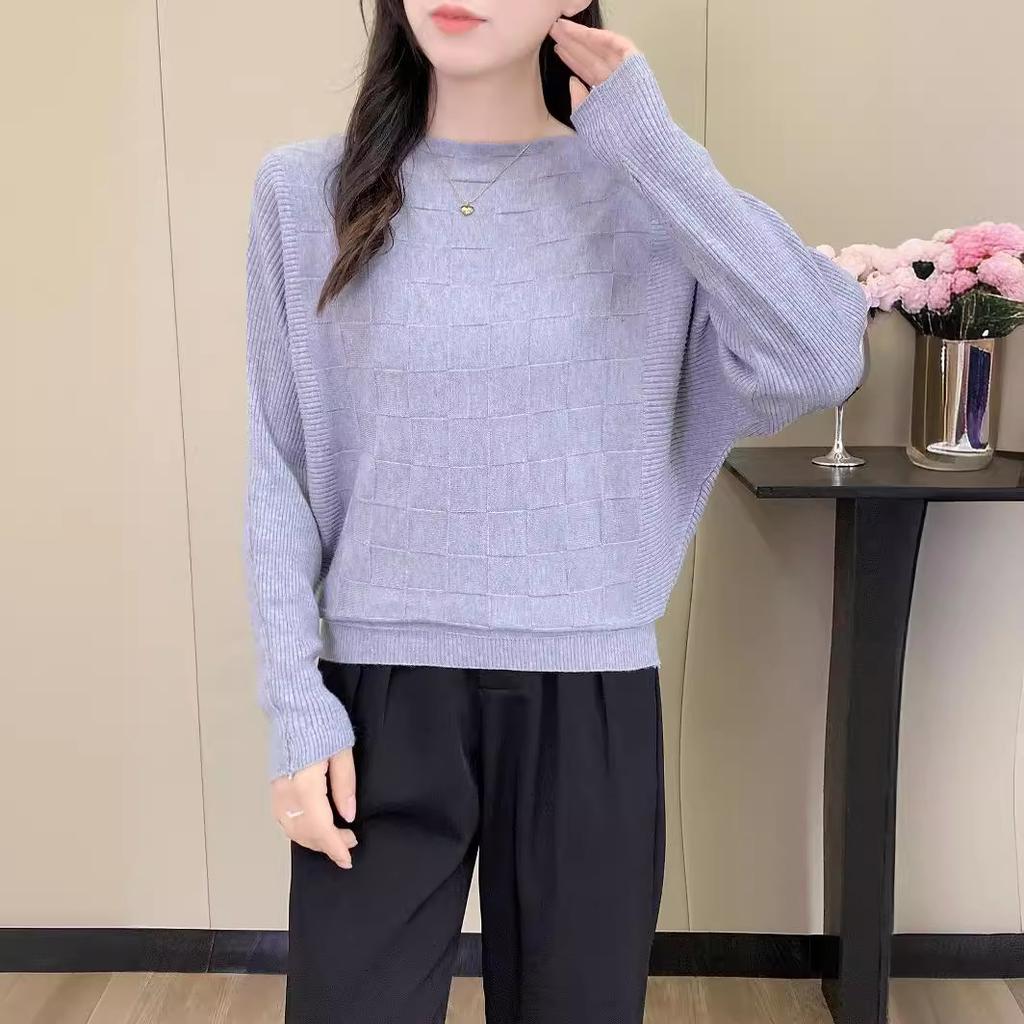 Bat-sleeve Knitted Sweater for Women Long-sleeved Loose Plus-sized Sweater Casual Solid-color Pullover for Autumn and Winter