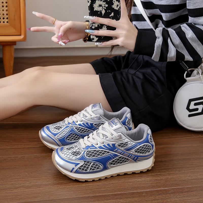 Fashion High Quality Casual Sneakers Women Lace-up Round Toe Running Shoes Woman Comfort Patchwork Flat Walk Shoes Female Sneakers Woman