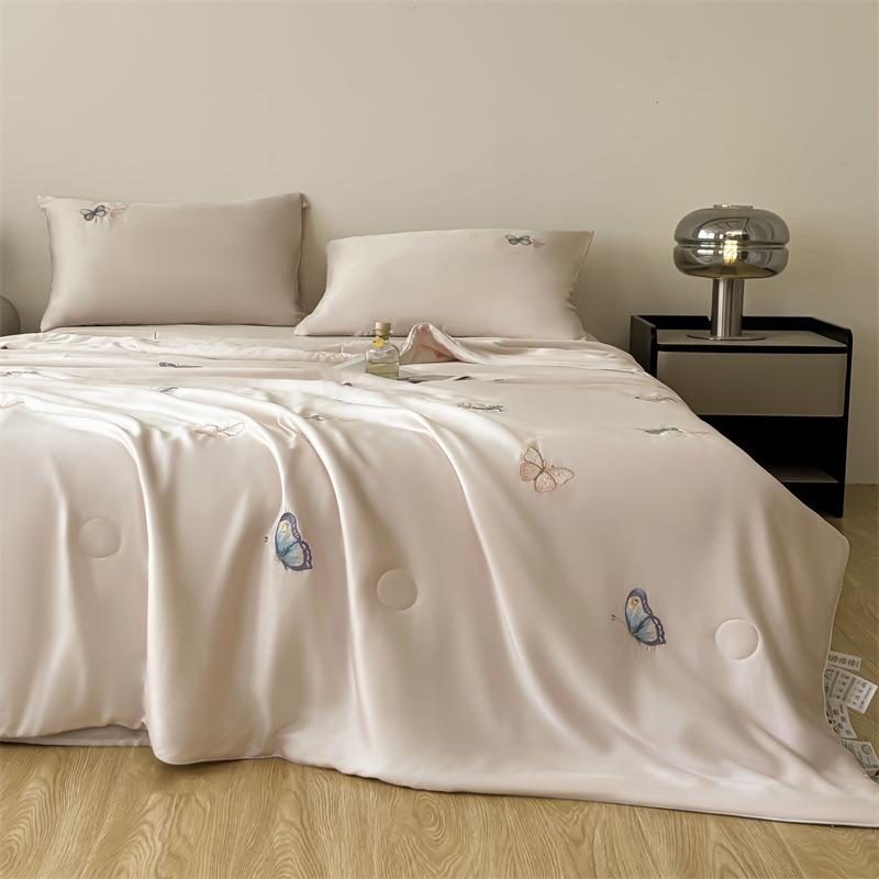 Lyocell Tencel Summer Cooling Air-conditioned Blanket, Quilt, and Quilted Blanket Are Machine Washable, Designed for Lightweight
