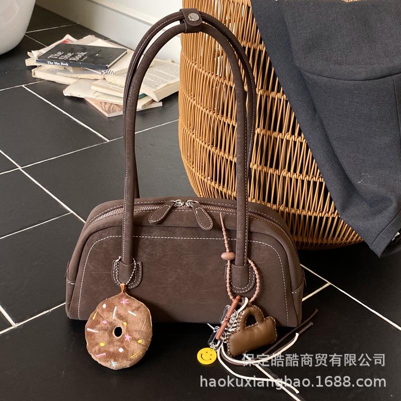 Vintage niche suede bag women's 2025 new messenger bag autumn and winter versatile single shoulder underarm bag pillow bag