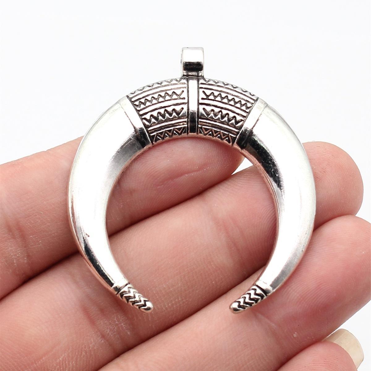 2pcs 50x45mm 2 Colors Antique Silver Color Antique Bronze Color Crescent Moon Horn Charms Jewelry Making Accessories