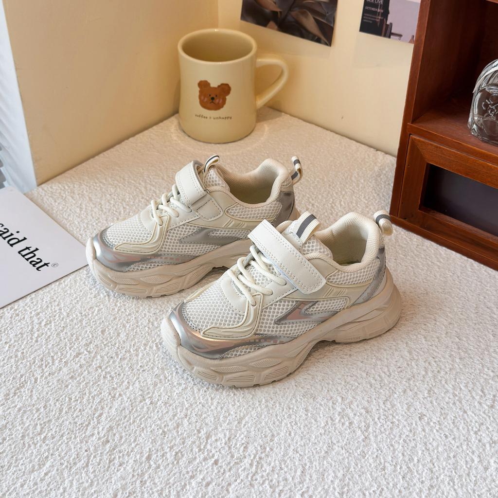 New Spring and Autumn Sports Shoes for Girls, Children's Shoes with Breathable Mesh, Dad-style Shoes for Boys, Single Mesh Shoes for Older Children