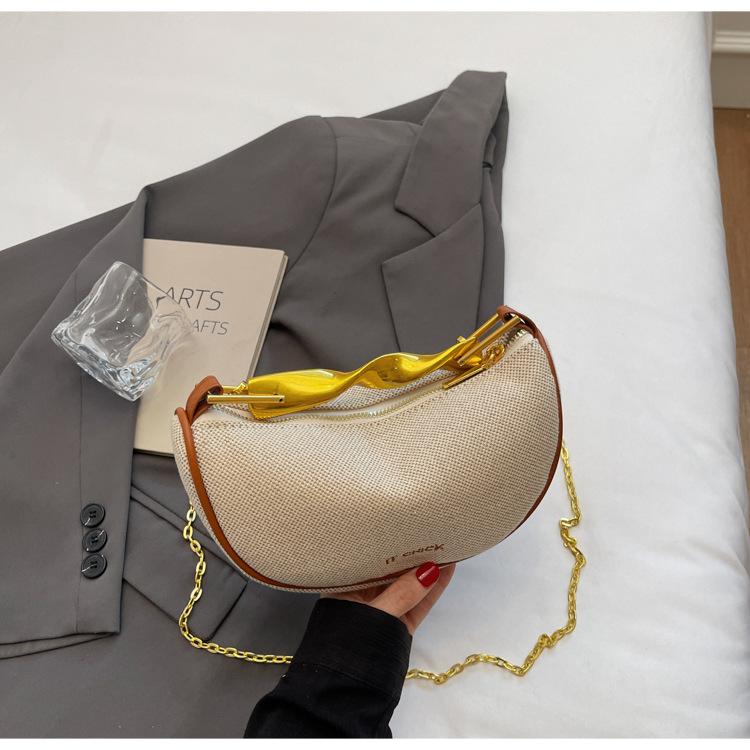 

Niche design portable dumpling bag women s 2025 new retro casual fashion chain shoulder messenger bag коричневый