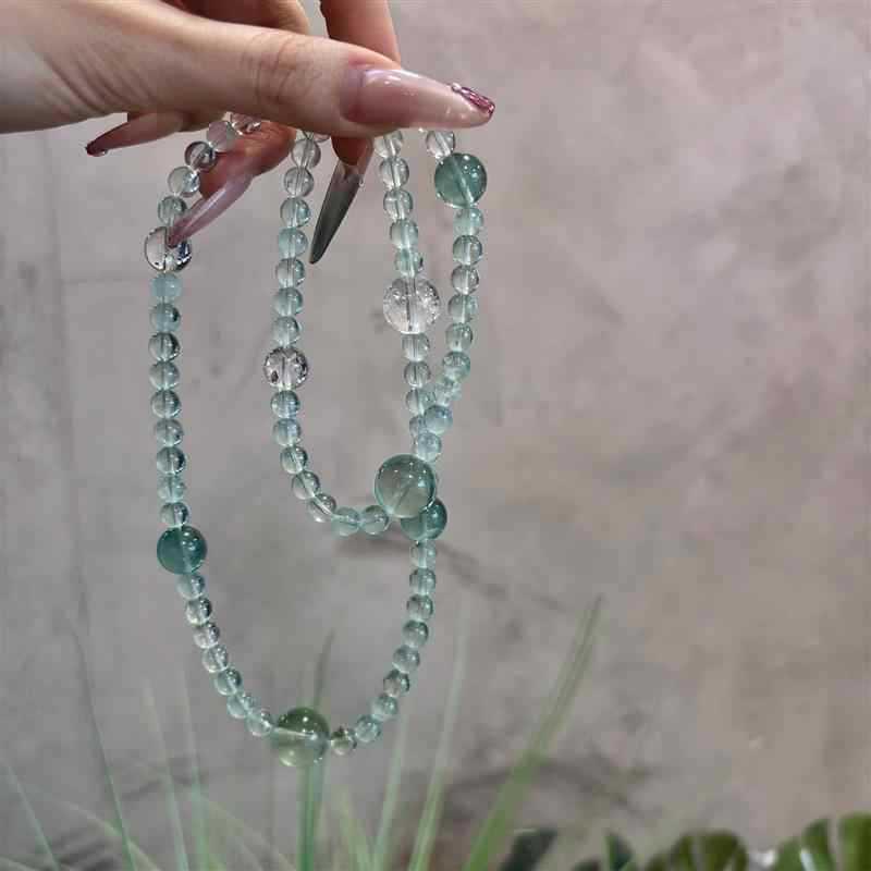 2025 Elegant Mint Green Crystal Bracelet: Women's Exquisite New Chinese Style, High-End Fashion with Whitening Effect.