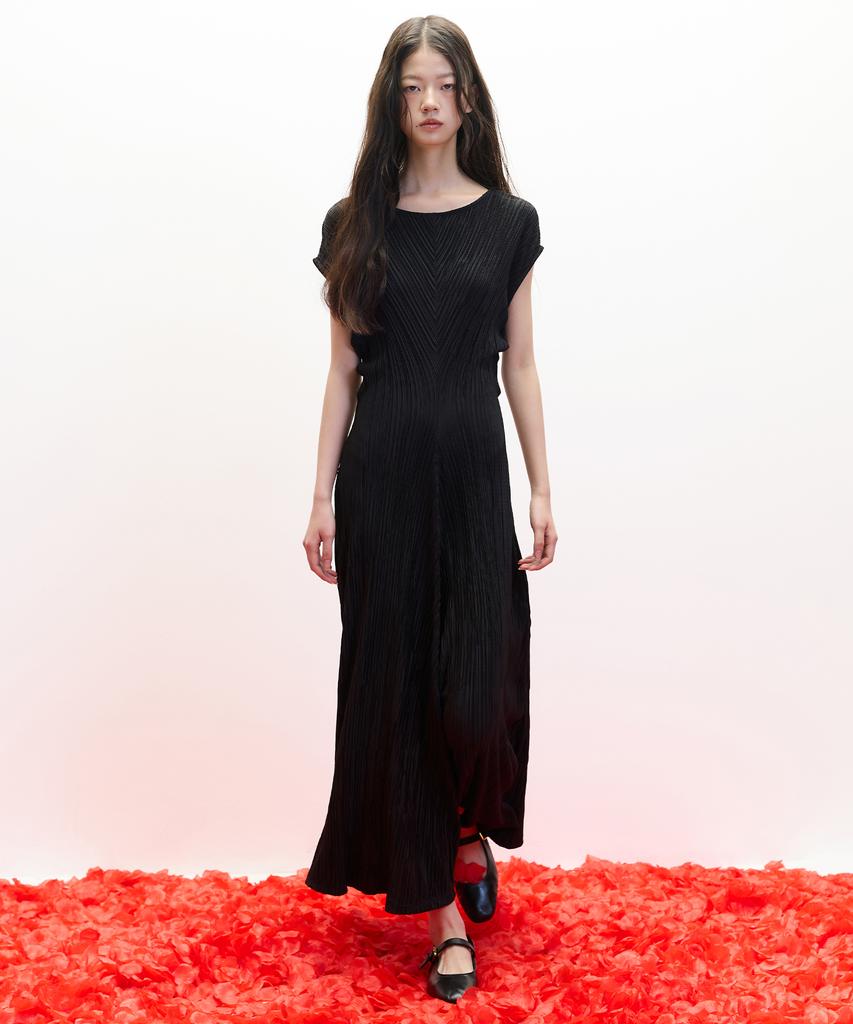 HAE BY HAEKIM [Atelier] Mute Pleated Dress_Black