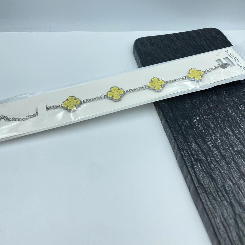 

Классический браслет-цветок с четырьмя лепестками 15 мм, титановая сталь, не тускнеющий, женский браслет-четырехлистник