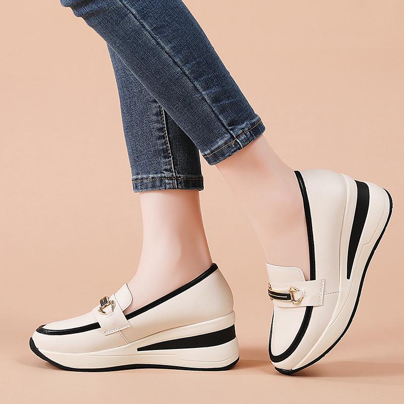Women Slip on Platform Loafers Casual Leather Business Office Shoes Thick Sole Height Increase Shake Shoes Large Size
