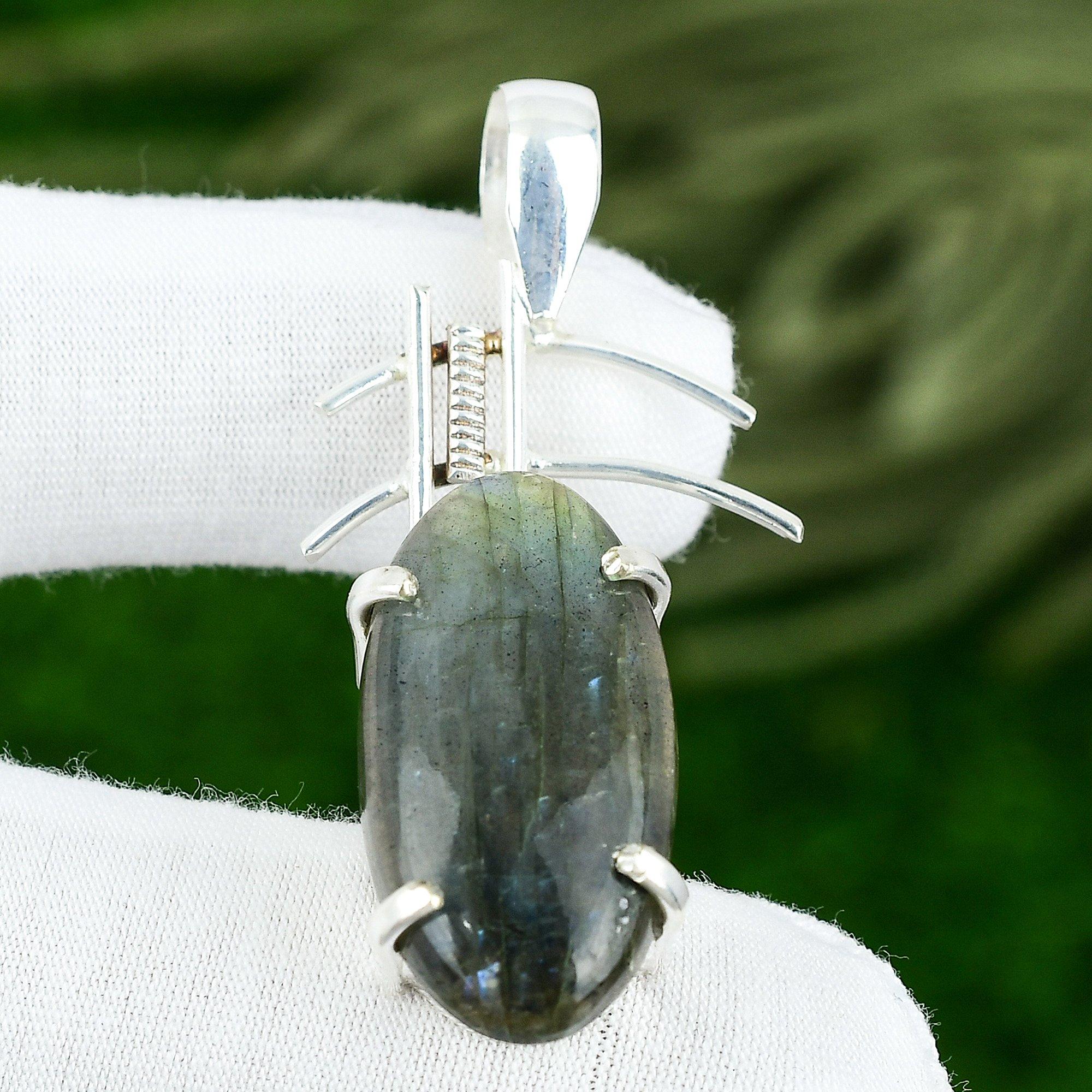 

Oval Labradorite Gemstone 925 Sterling Silver Wife Third Eye Chakra New Pendant