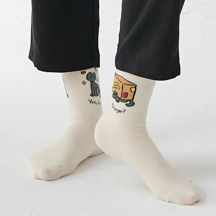Grimbi Danger Cat. Soft Organic Non-Compression Illustrated Socks