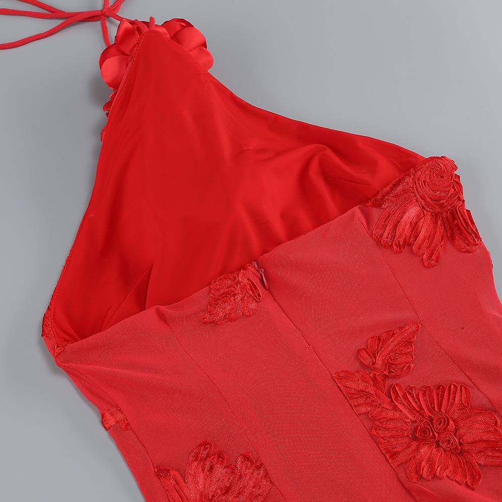 Elegant Red Halter Neck Evening Dress with Embroidered Detail