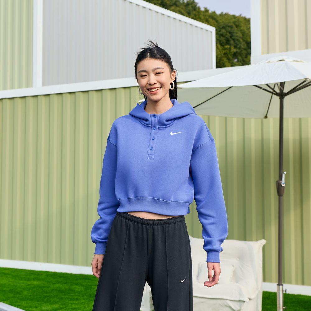 Nike Sweatshirts Women s Light Medium Blue Hooded Thickened Regular XS
