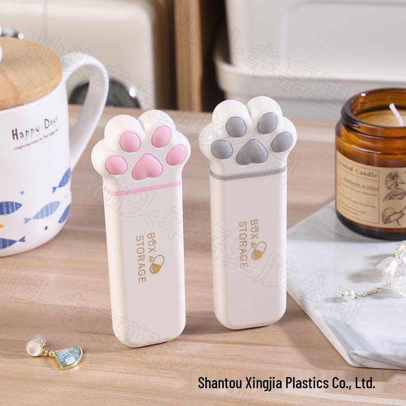 Portable Cat Paw Pill Box with Three Compartments, Refillable, Multi-Color, for Early, Mid, and Evening Use