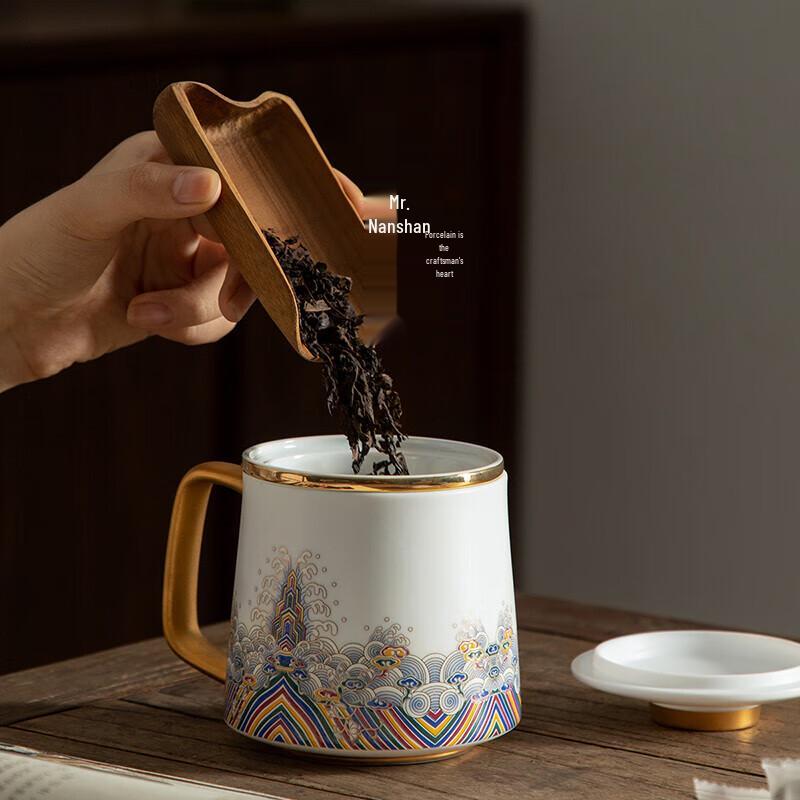 

Наньшань Мистер. Нефритовая чашка для чая Suet Baichuan из керамики