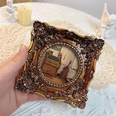 Retro Picture Frame Art Oil Painting Frame Exquisite Handicrafts Table Oranemnt Office Decoration Best Gift for Christmas
