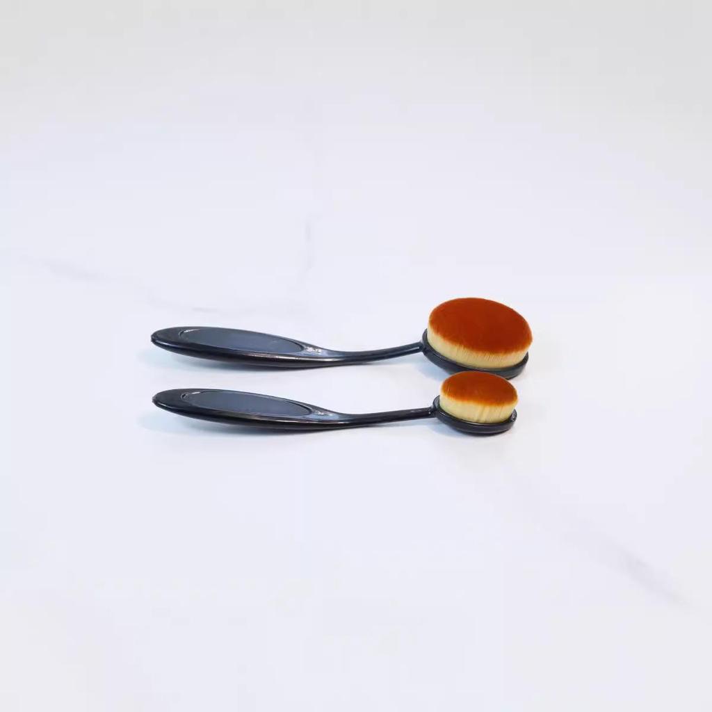 Toothbrush-Style Bendable Foundation & Makeup Brush with Soft Bristles for Wet Powder & BB Cream