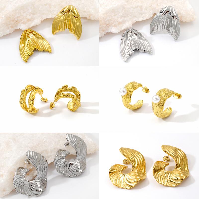 Elegant Leaf Design Earrings for Women - Titanium Steel, European & American Fashion, High-End Feel Jewelry