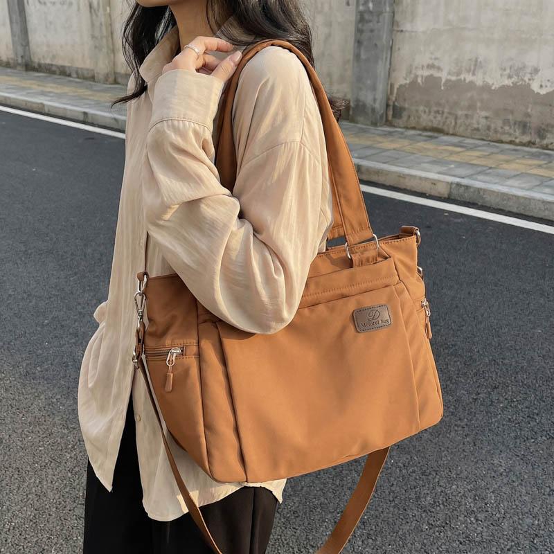 Women's Large Capacity Shoulder Bag