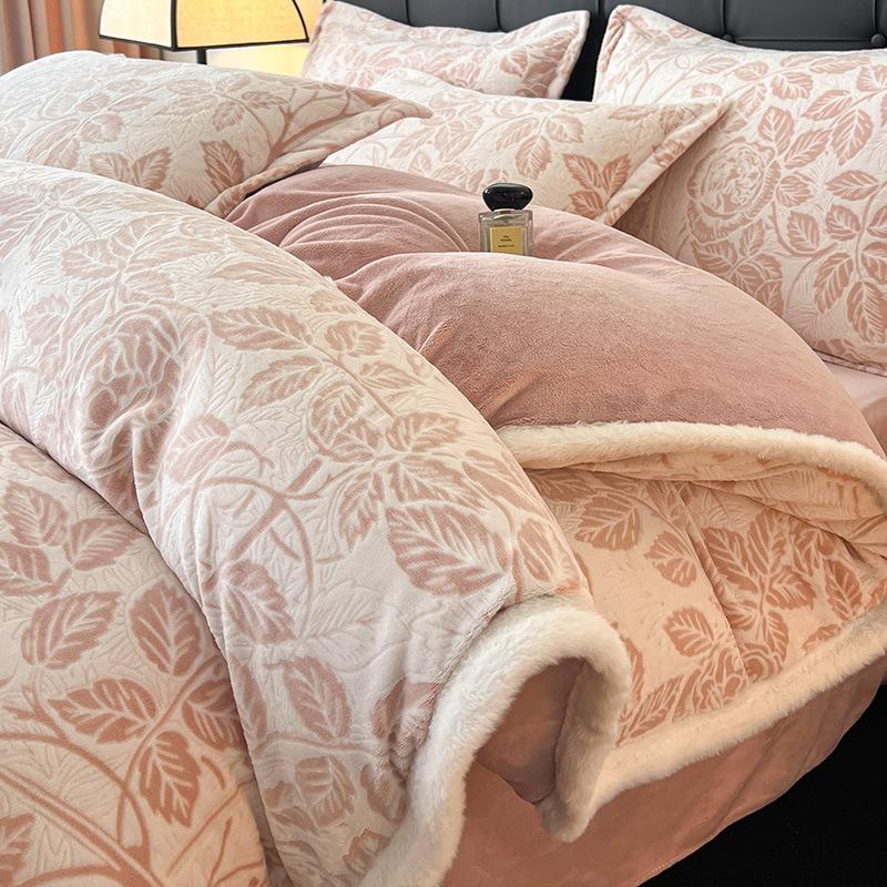 Thickened Milk Fleece Bed Four-Piece Set, Light Luxury High-End Coral Fleece Flannel Quilt Cover, Bed Sheet Three-Piece Set
