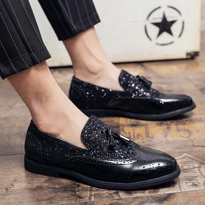 Fashion Spring Tassel Men's Shoes Golden Nightclub Casual Shoes Loafers Mens Shoes Slip-on Comfort Shoes Bright Leather Low-heeled Shoes