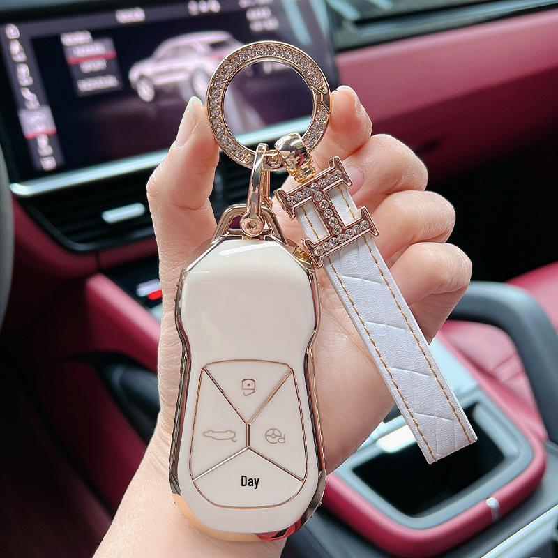 Premium Key Case for Xpeng G3i, P5, and P7 - Unisex Design