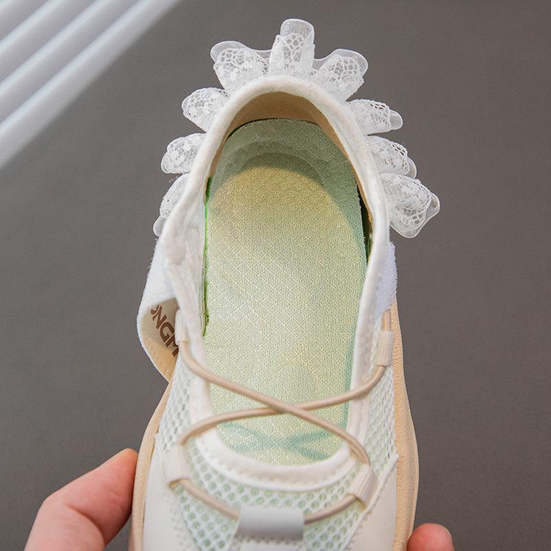 Girls sandals 2025 summer new children's princess shoes little girl baby foreign style soft sole lace beach shoes