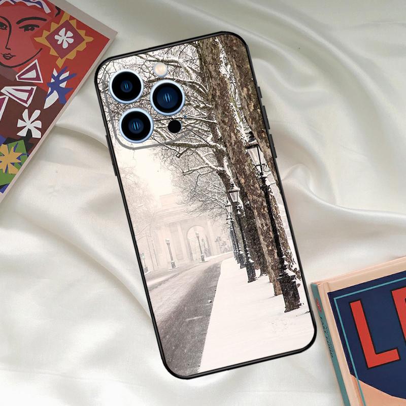 Retro Winter Snow London Phone Case For iPhone 16 15 14 13 12 11 Pro Max XS X XR Plus 13 12 Mini Cover Coque