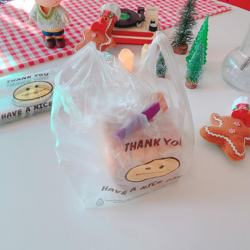 Smile plastic bags (50 pieces per set)