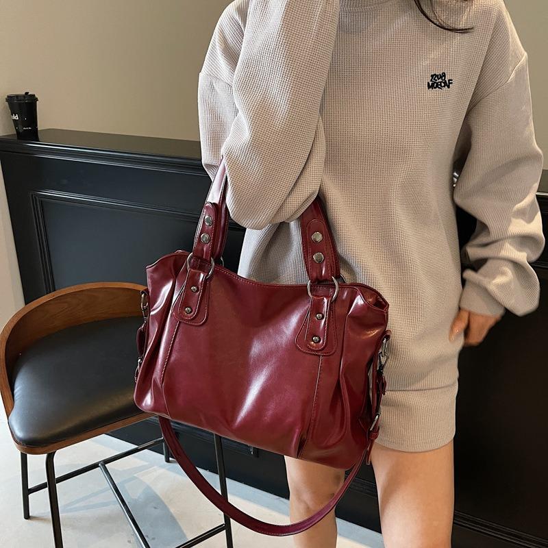 Retro Bag Women's Large-capacity New Casual Messenger Commuter Bag Popular Portable Class Tote Bag