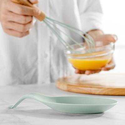 Articoli per la cucina – Poggia mestoli e clip per pentole