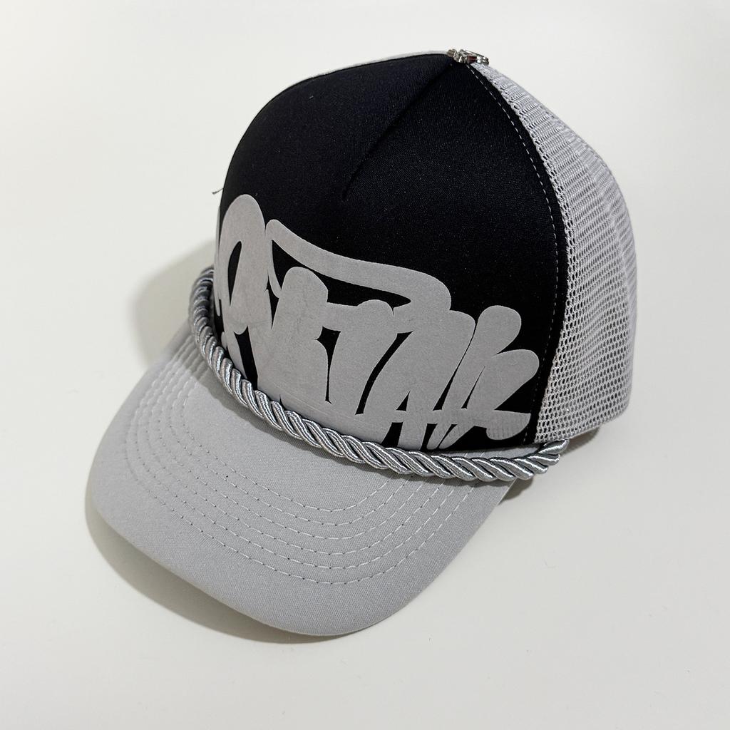 Syna Marca Trendy Ricamo Lettere Rete Cappellino da Baseball Per Uomo e Donna Versatile Traspirante Cappellino Protezione Solare Coppia Tendenza Moda