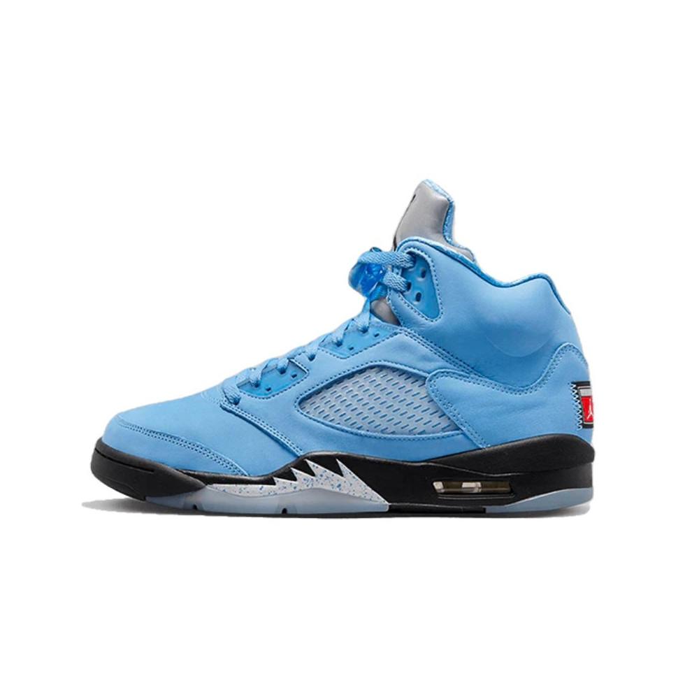 Air Jordan 5 UNC