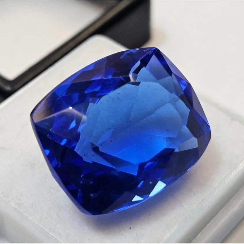 Fabulous Blue Sapphire Natural Cushion Cut 16-17 Ct Certified Loose Gemstone