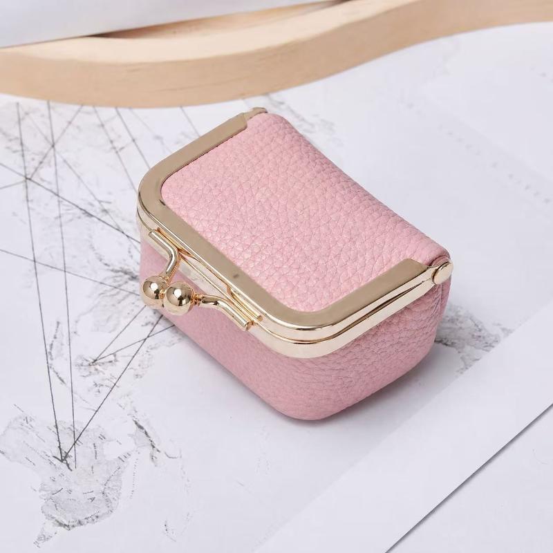 Women'S Mini Jewelry Box Exquisite Kiss Lock Coin Bag Portable Travel Ring Box,Suitable For Storing Earrings,Rings,And Necklaces