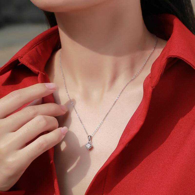 Necklace S925 Silver 1 Carat D Color Moissanite 4 Prong Pendant Simple Female Clavicle Chain Exquisite Beautiful Fashion Jewelry