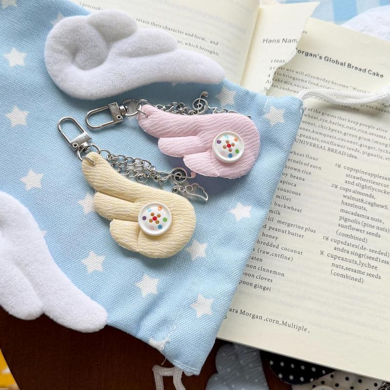 Soft Cloud Fabric Keychain with Star Music Note Pendants Multi Colors Lovely Car Key Decor for Valentine's Day Gift