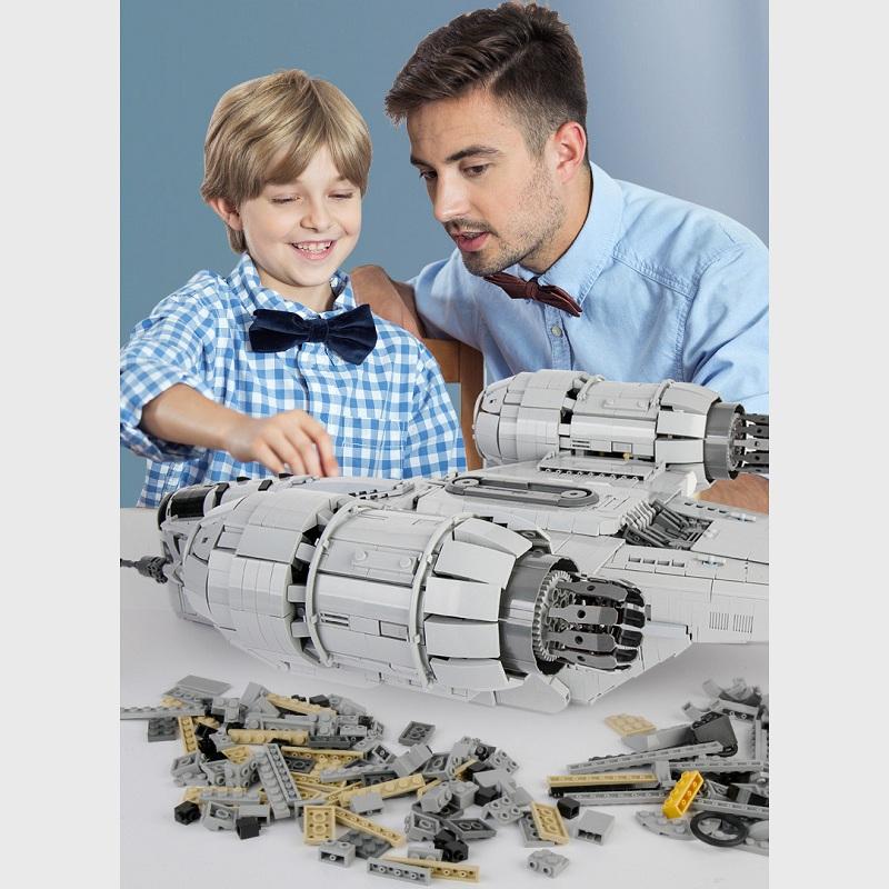 MOULD KING Stavebnice Star Destroyer Model hvězdné lodi Razor Sestava Cihly Děti Vzdělávací kutilské hračky Vánoční dárky