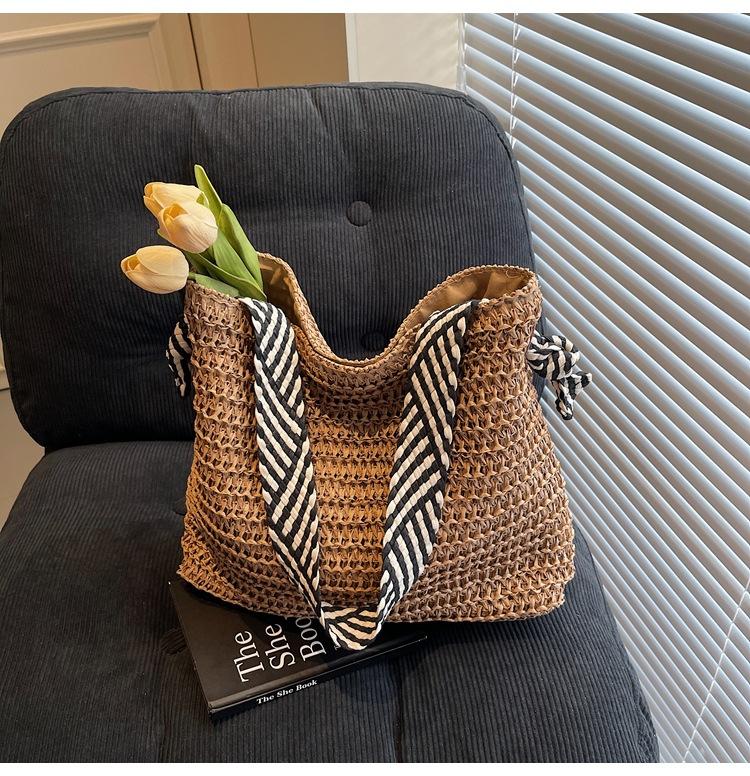 

Straw bag women s large-capacity messenger bag new holiday woven bag lazy wind shoulder tote bag хаки