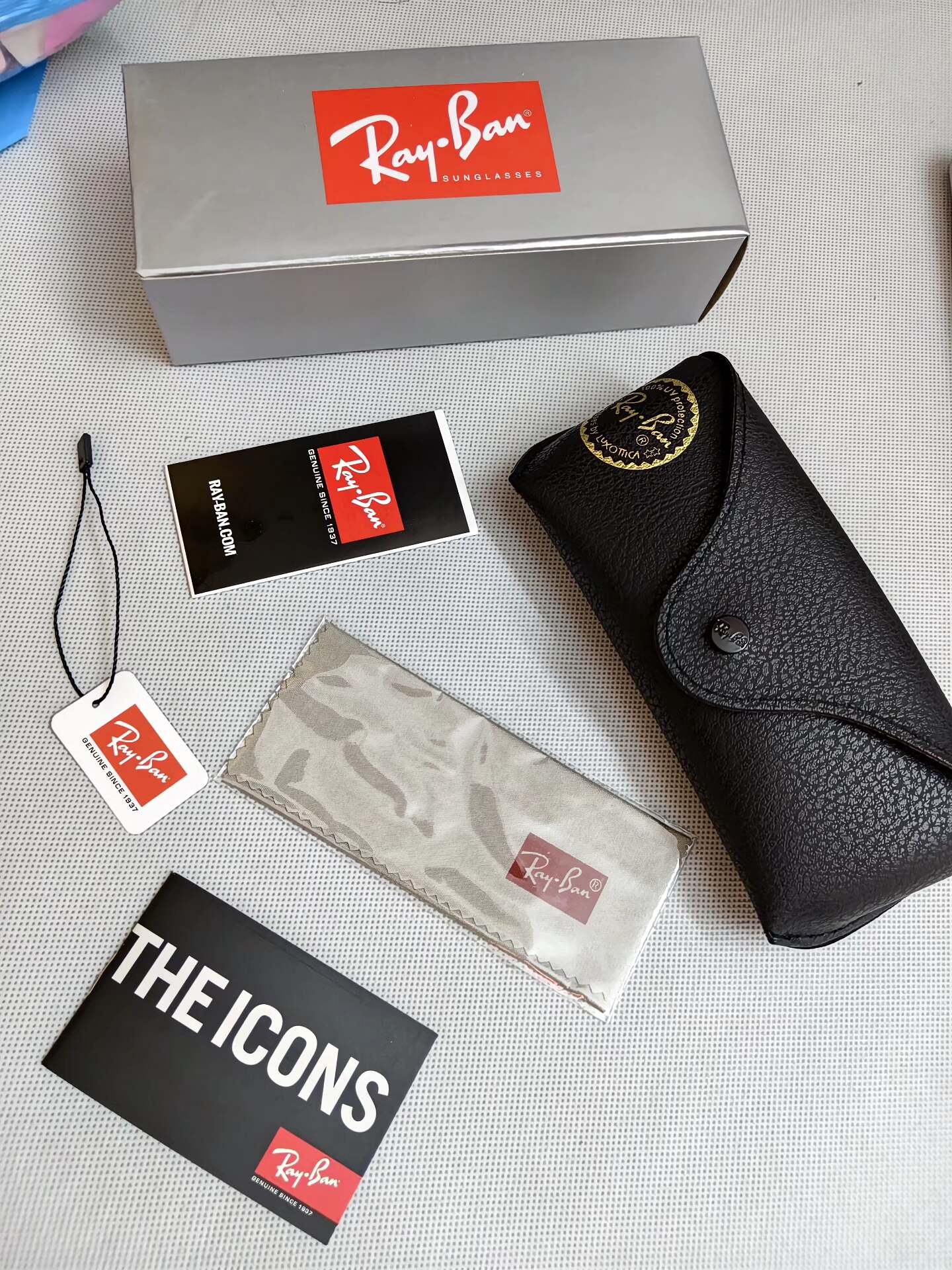 RAYBAN Полный комплект кожаного футляра для солнцезащитных очков, Портативный ударопрочный бокс для хранения очков с коробкой, Салфетка для чистки чёрный