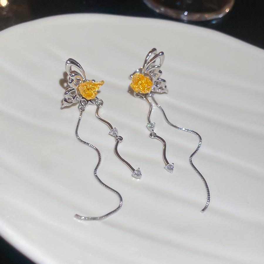 Zircon Butterfly Tassel Ear Clips: Elegant, No-Piercing Jewelry for Women
