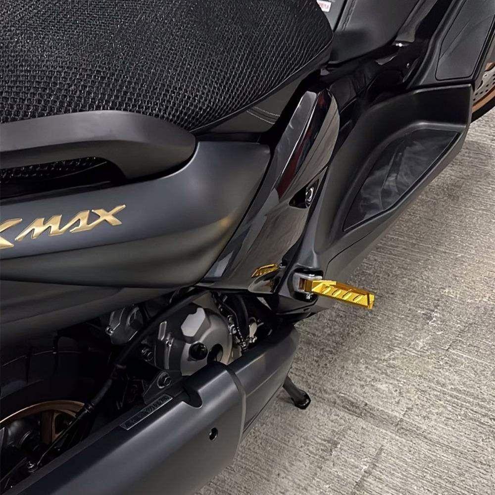 Motorcycle Parts Rear Pedal Passenger Footrest Pegs for YAMAHA X MAX XMAX 300 125 250 400 NMAX155 NMAX 155 XMAX300 XMAX250