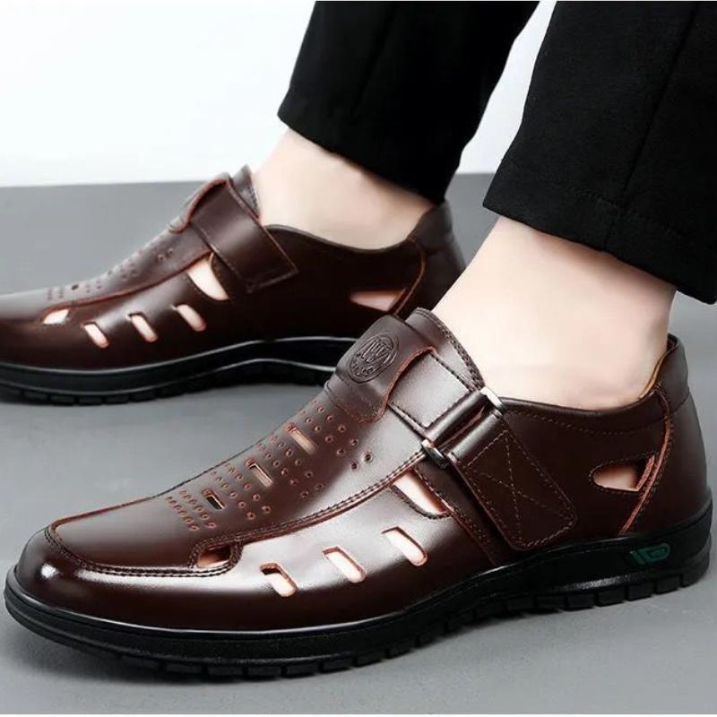 2024 New Summer Mens Sandals Cozy Hollow Non-slip Soft Cool Lighted Breathable All-match Classic Wearable Fashion Casual Sandals