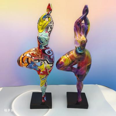 Deko & Wohnaccessoires – Statuetten