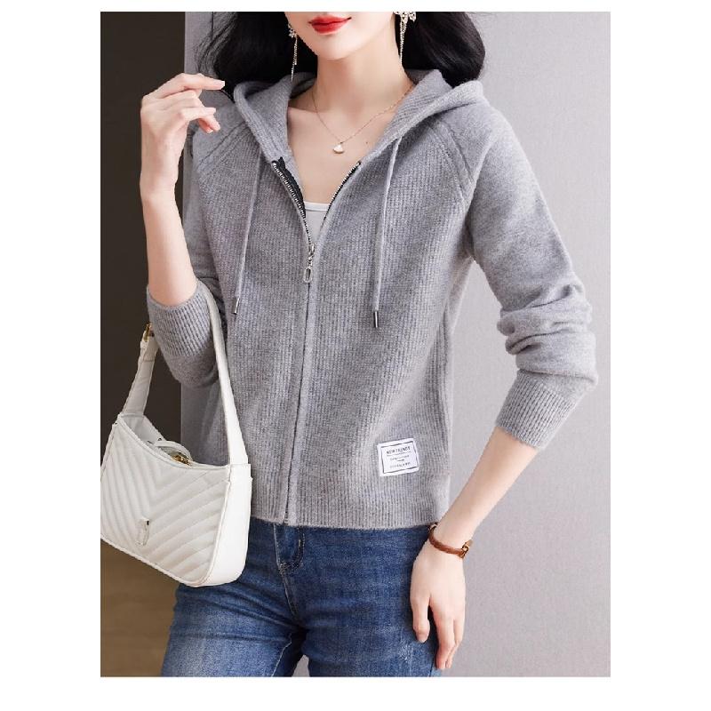 2026 New Knitted Women's Spring and Autumn Hooded Sweatshirt, Fashionable and Unique Sweater Cardigan, Mother's Coat