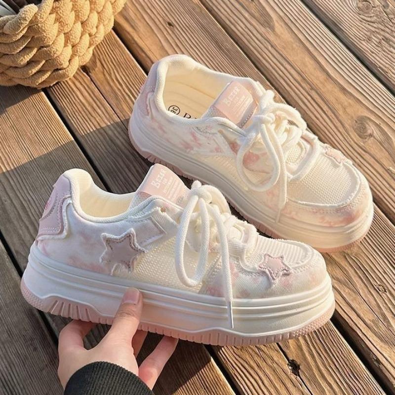 Siatkowe oddychające grube podeszwy białe buty damskie letnie nowe niszowe wszechstronne słodkie gwiazda codzienne sportowe buty deskorolkowe