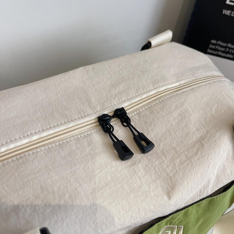 Reisetasche mit großem Fassungsvermögen, mehrfarbige Nähte, Fitnesstasche, Trocken- und Nassfach, Trainingstasche, Gepäcktasche