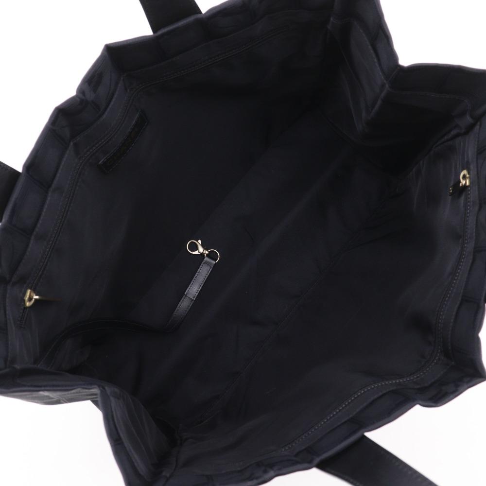 CHANEL Tote MM Tote Bag A15991 New travel line black Nylon canvas Women Used