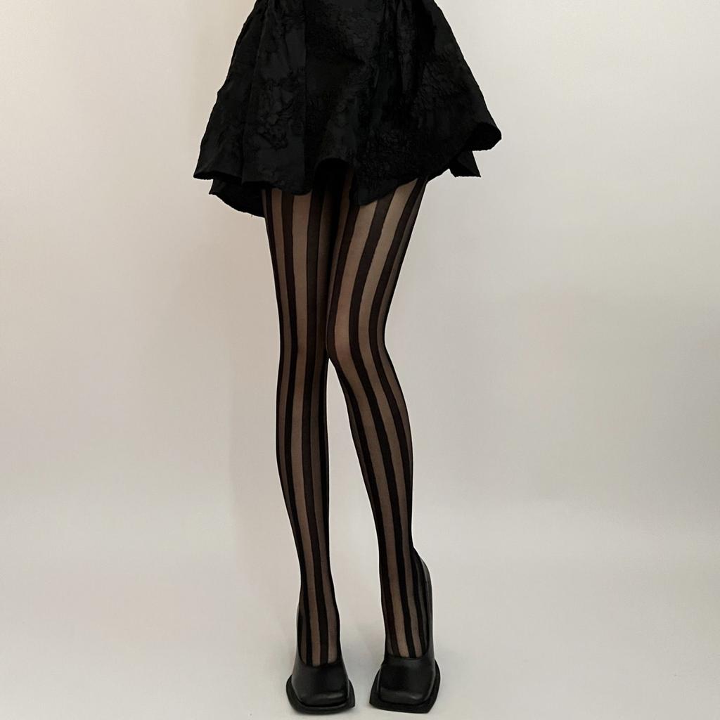 New Sexy Vertical Stripe Black Thigh High Stretchy Stockings For Women Summer Thin Breathable Over-Knee Socks Sheer Tights